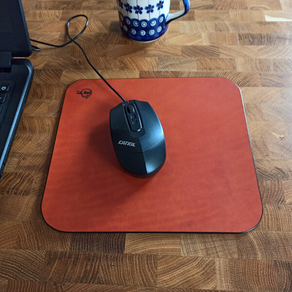 mouse pad front view